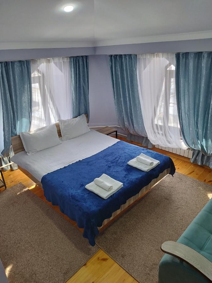 4 Seasons Hotel Каракол Екстериор снимка